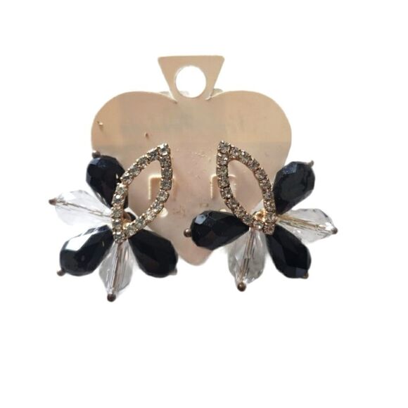 VINTAGE Marquise Shape Black & White Earrings - Picture 2 of 7